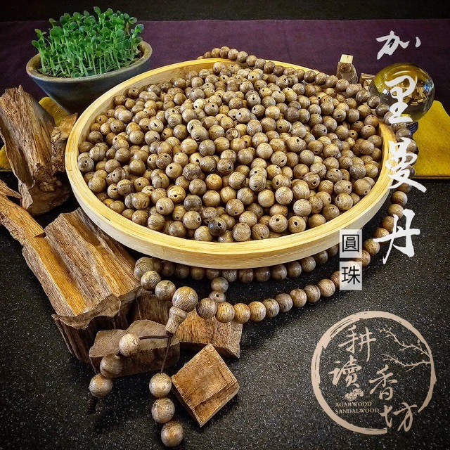 [耕讀香坊]加里曼丹 馬尼澇木製散珠通孔圓珠約8+mm 單顆販售 可選擇代客串珠 108顆 佛珠 手串 念珠 手持珠